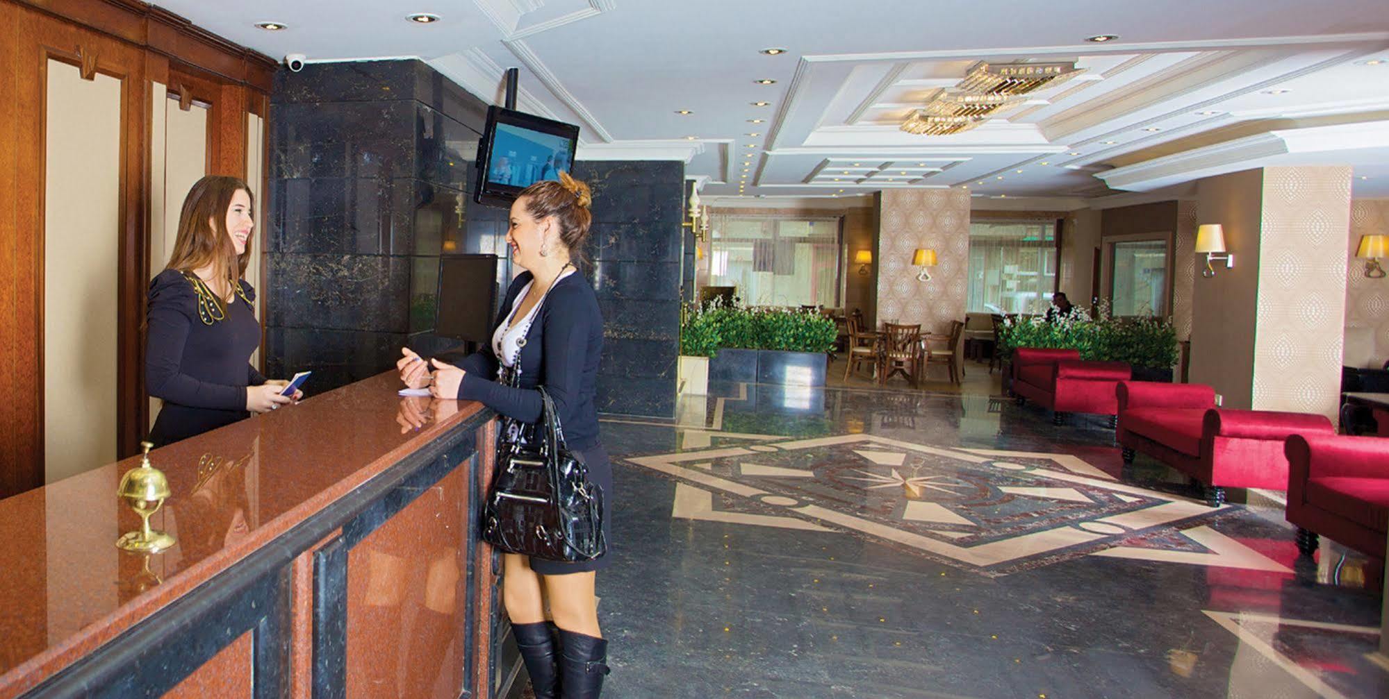 Hotel Grand Emin Istambul Exterior foto
